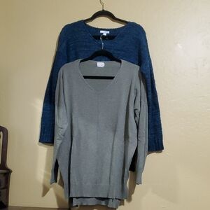 Two Women's Oversized Sweaters.  Green And Blue